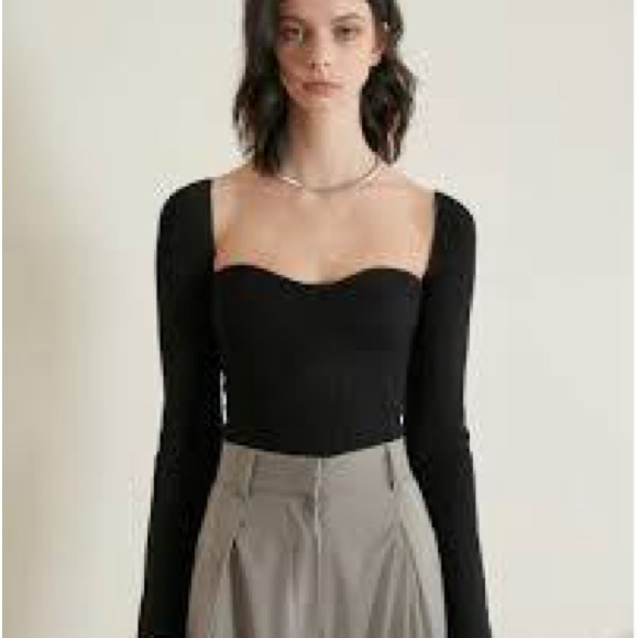 Pixie Market Black Chiara Top Sz M - Picture 1 of 3